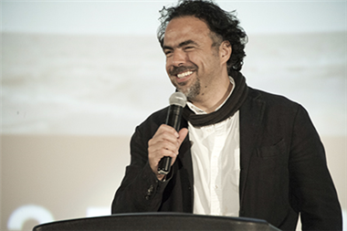 Guest Speaker Alejandro Iñárritu (Babel) addresses the crowd.